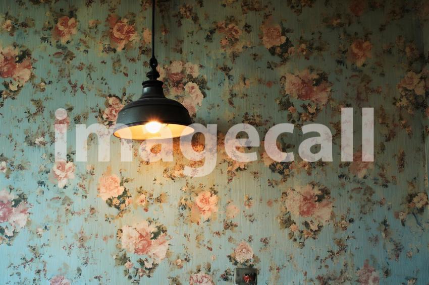 Abc1323 i now want some for a vintage wallpaper room  with di 1fafe480 f1de 403a aafc 67dcf6fa485e 0