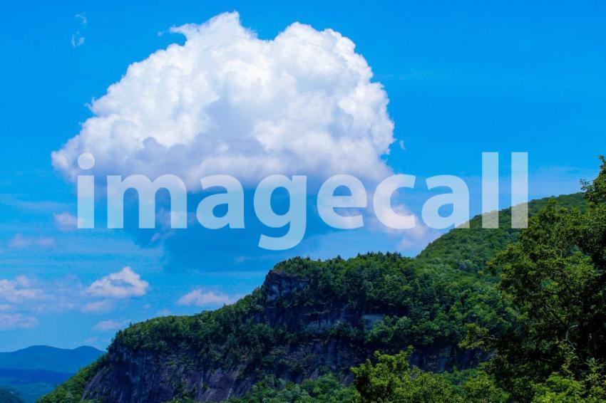 Beautiful mountain scene t20 Jz0m8E